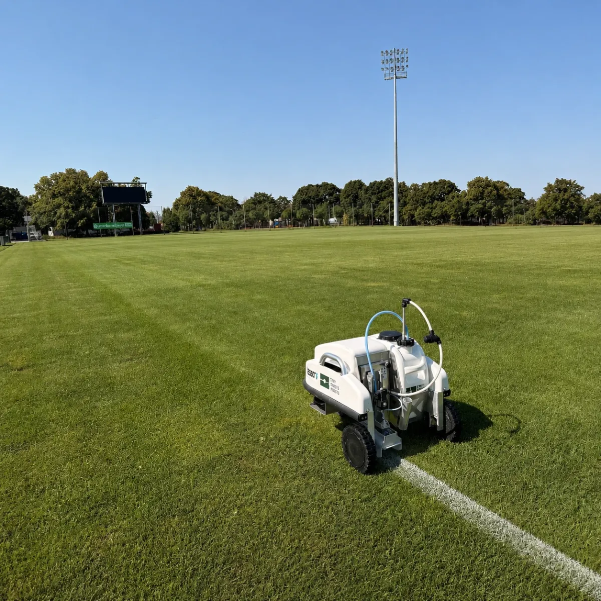 Festőrobot sportpályákhoz: mennyi munkaidőt takaríthat meg az automatizált vonalfestés?