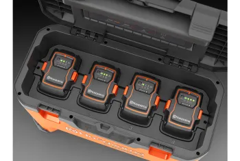 40-C1000X4 Multi rack akkumulátor töltő  szállítódoboz és tároló 2.Kép