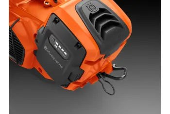 T542i XP akkumulátoros egykezes láncfűrész  (csak gép) 2.Kép