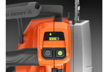 T542i XP akkumulátoros egykezes láncfűrész  (csak gép) 10.Kép