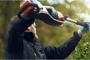 525iHE3 akkumulátoros magassági sövényvágó  (csak gép) 7.Kép