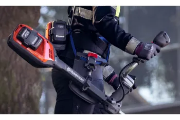 525iRXT akkumulátoros fűkasza  (csak gép) 9.Kép