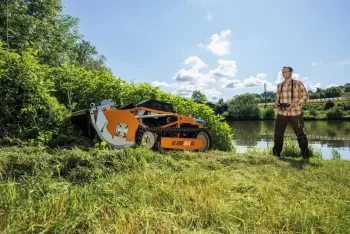 AS 1000 OVIS RC rádiótávirányítású lengőkéses szárzúzó 3.Kép