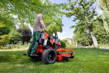 Arrow E 48 akkumulátoros álló ZeroTurn fűnyíró 4.Kép