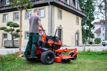 Arrow E 52 akkumulátoros álló ZeroTurn fűnyíró 7.Kép