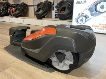 Automower 550 EPOS professzionális robotfűnyíró 2025  használt, garanciával! 4.Kép