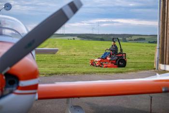 Summit Pro 572 ZeroTurn fűnyíró 6.Kép