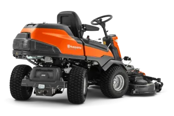 R420TsX AWD rider 4.Kép